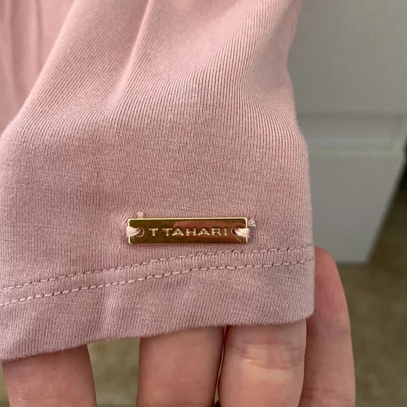 Tahari blouse light purple/pink size S - Picture 2 of 5